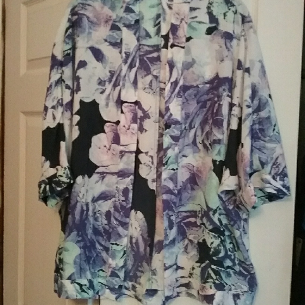 Woman's cardigan